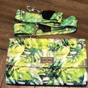 THINK ROYLN Crossbody Purse